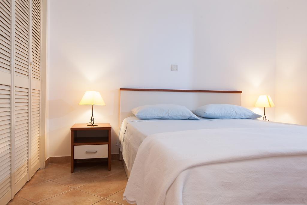 Villa Helena Podgora Phòng bức ảnh