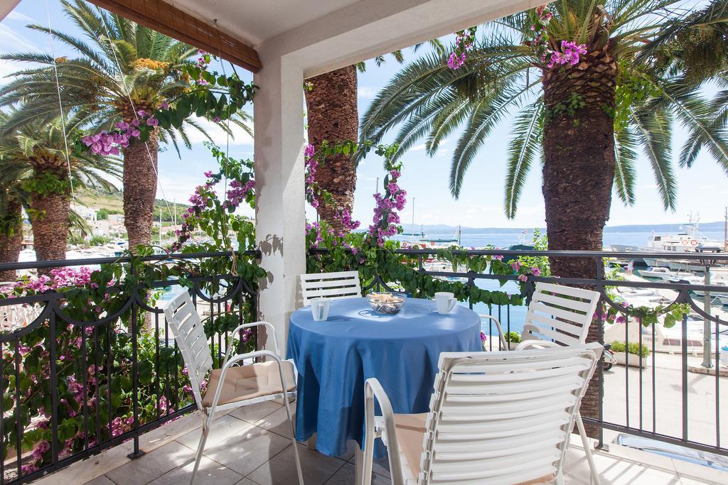 Villa Helena Podgora Phòng bức ảnh
